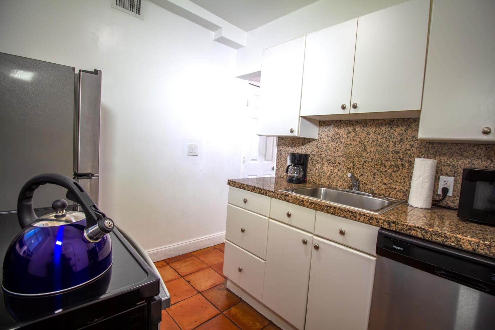 Courtyard Apartments Part Of The Oasis Casita Collection Miami Beach Kültér fotó